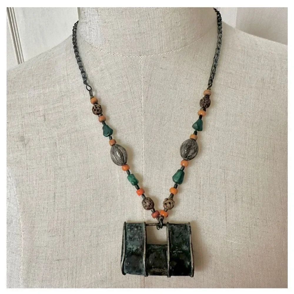 Tibetan coral carved wood malachite vintage necklace